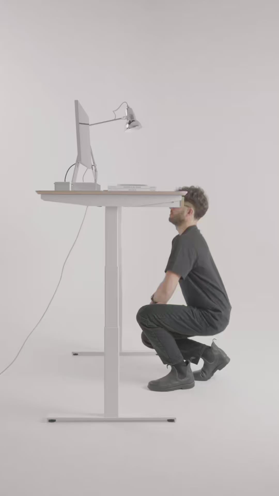 Biurko elektryczne Lato Quadra Rovere z CabelGenius